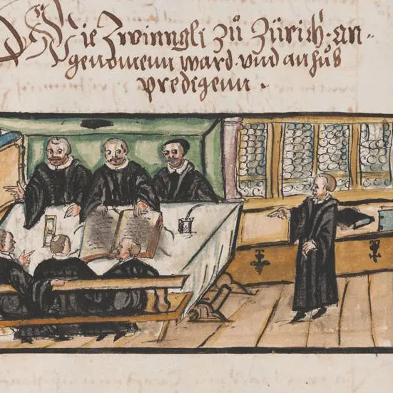 Eine historische Szene mit fünf Männern in einem Raum, einer spricht vor vier sitzenden Männern an einem Tisch.