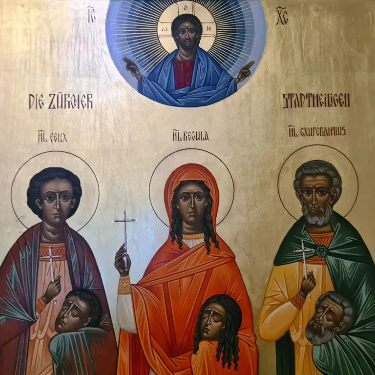 Ikonengemälde mit drei Heiligen, je einen Kopf im Arm haltend, und Christus im oberen Teil auf goldenem Hintergrund.