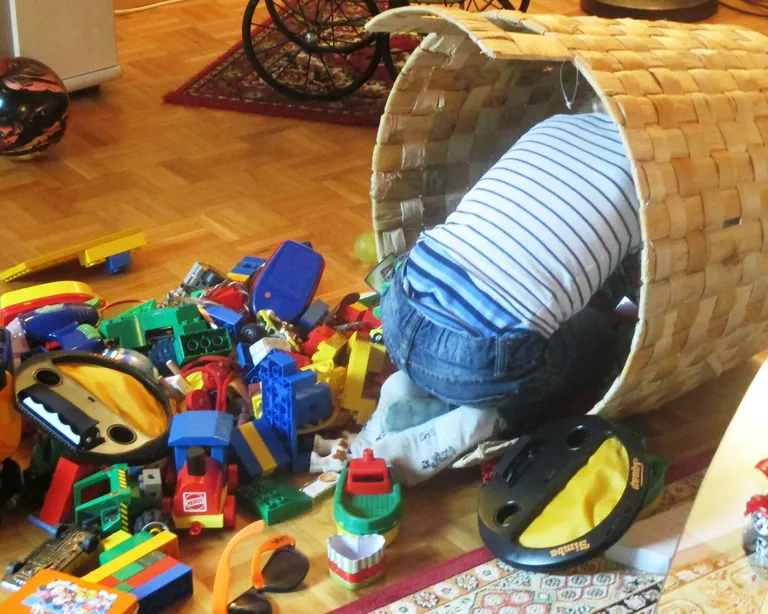 Kinderhüeti gross