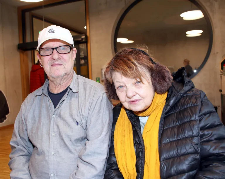 Weihnachten_Sune-Egge_Woody_Christine_©Erik_Brühlmann_web