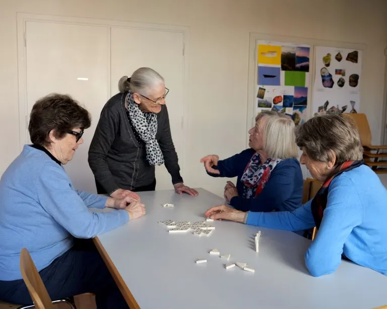 Yvonne Bucher (84) engagiert sich für die Matthäuskirche im Zürcher Kirchenkreis sechs.