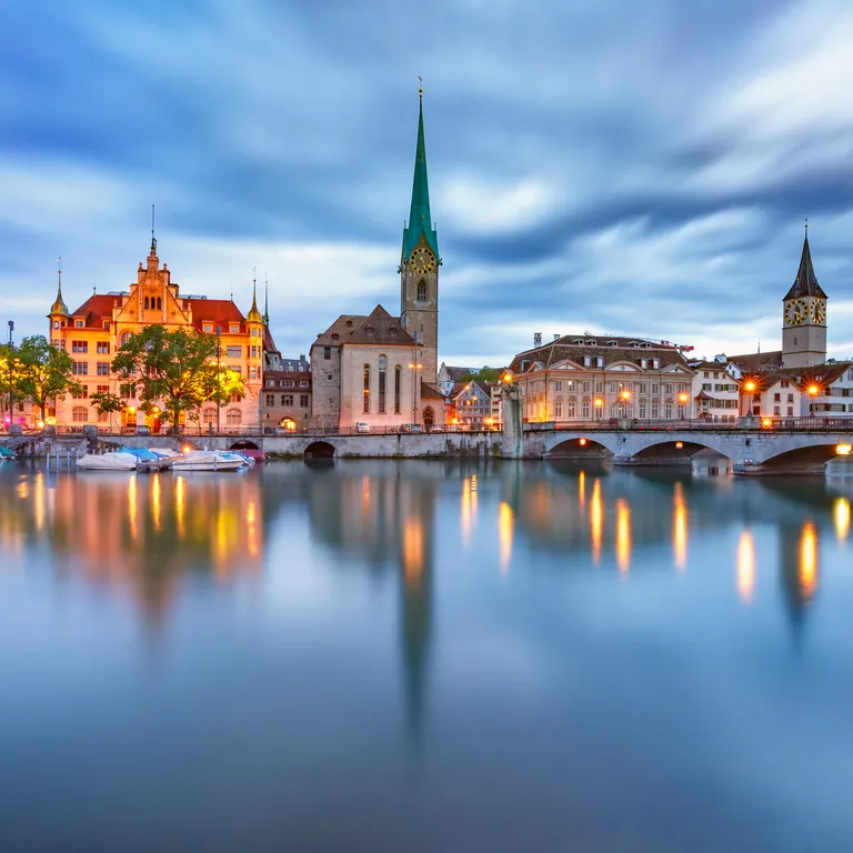 Altstadtkirchen_iStock-1164377763