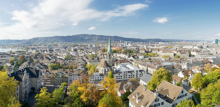 zurich-3207256_(c)Pixabay_AngelaL_17_stART